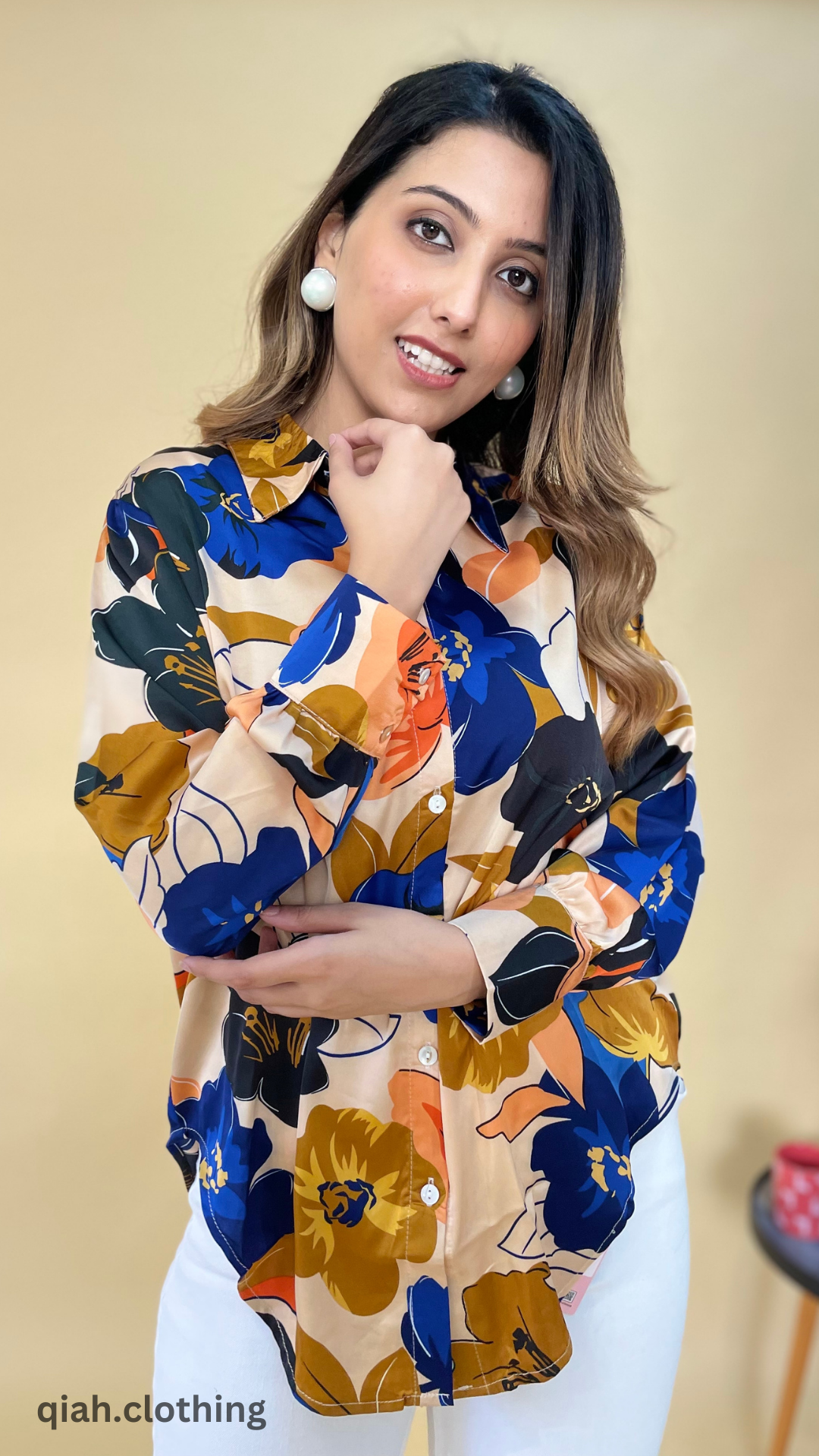 FLORAL PRINT COLLARED SHIRT