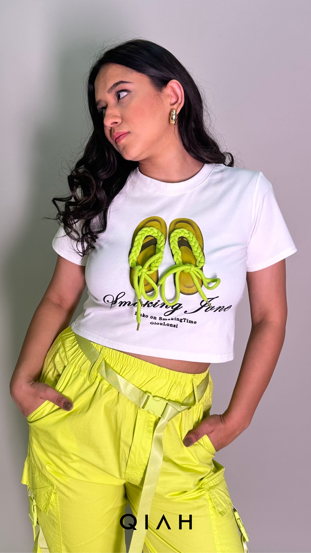 WHITE NEON FLIP FLOPS T-SHIRT