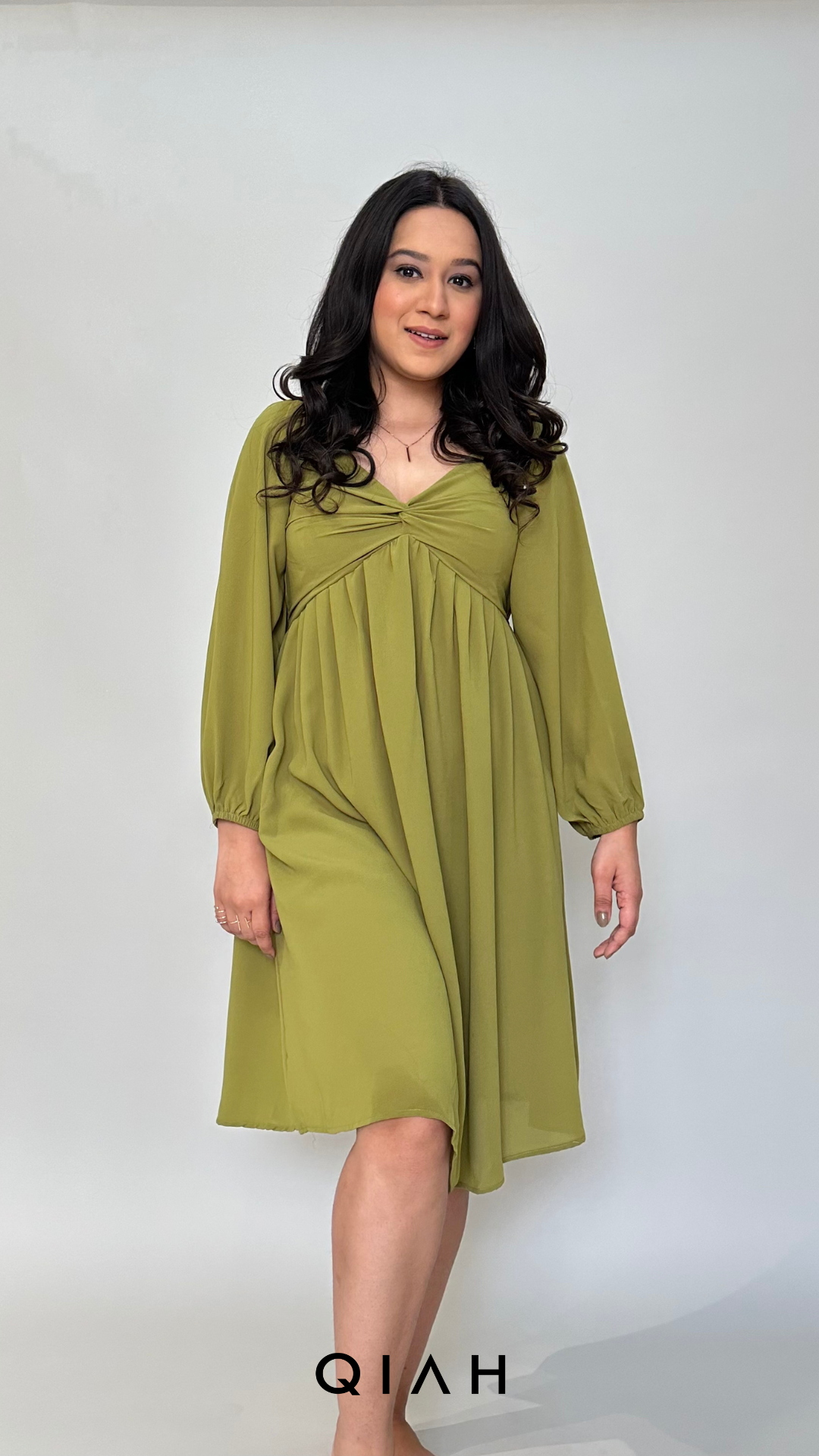 Buy Women Green Textured Knee Length Formal Dress Online - 759433 | Van  Heusen