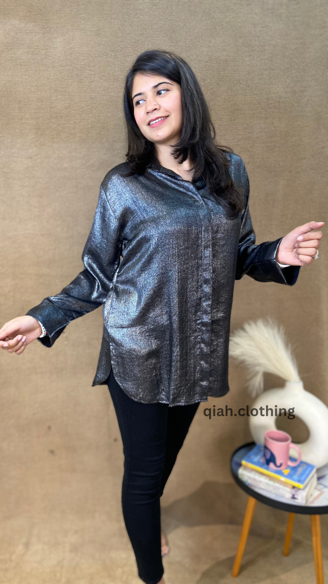 BLACK SHIMMER LONG SHIRT