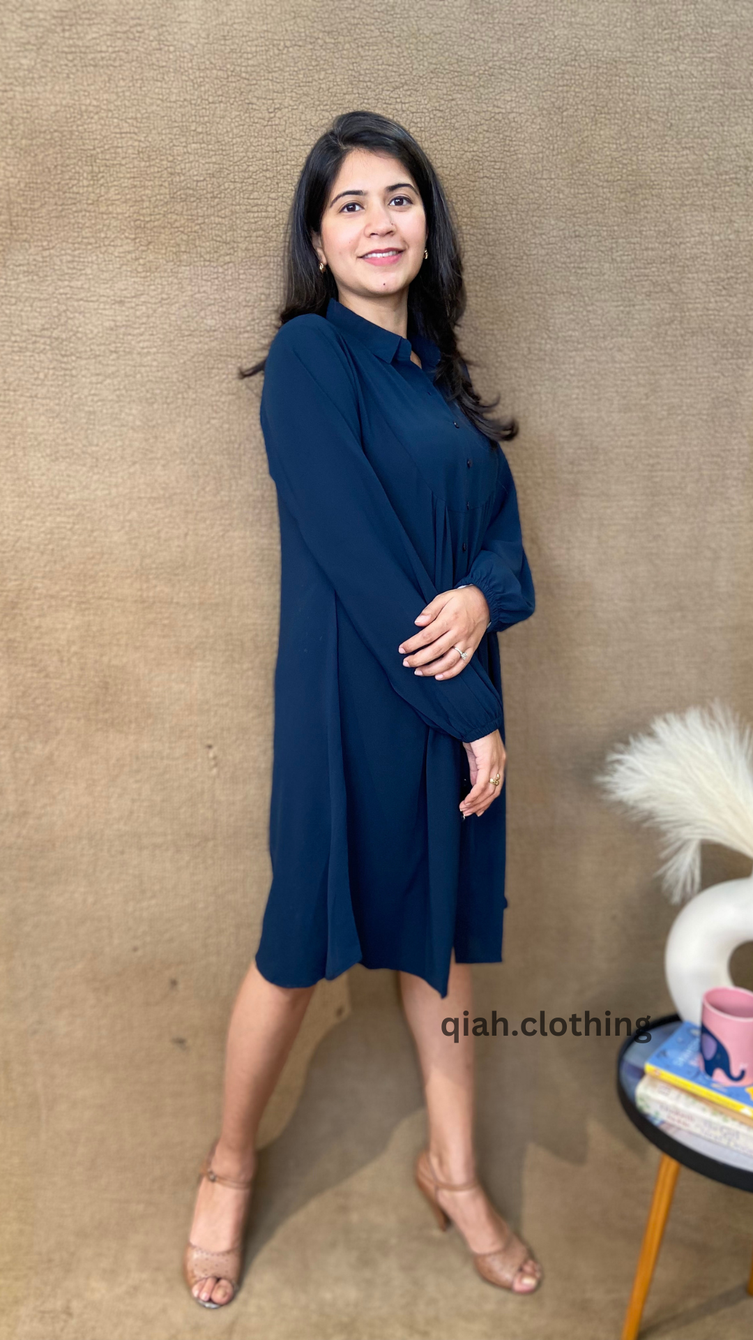 BLUE FRONT PLEATED BUTTON DOWN DRESS