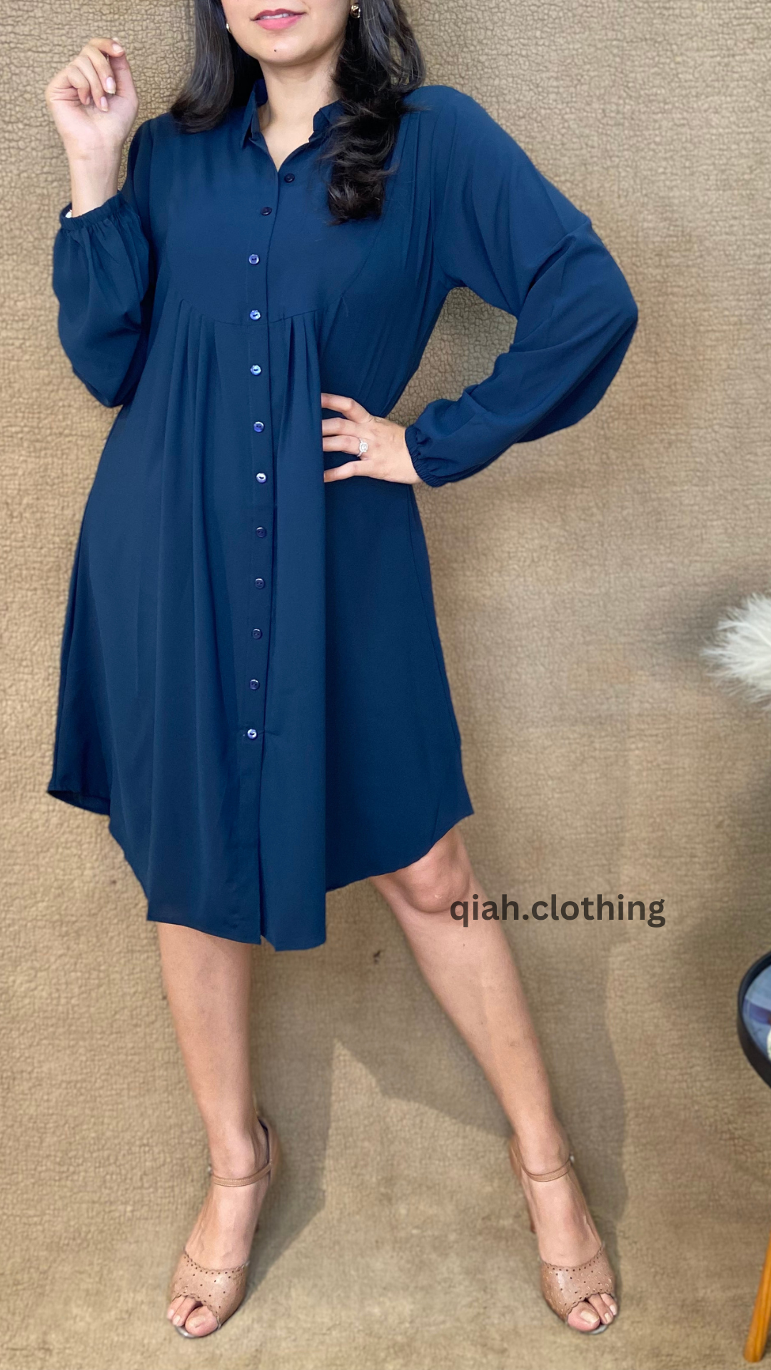 BLUE FRONT PLEATED BUTTON DOWN DRESS