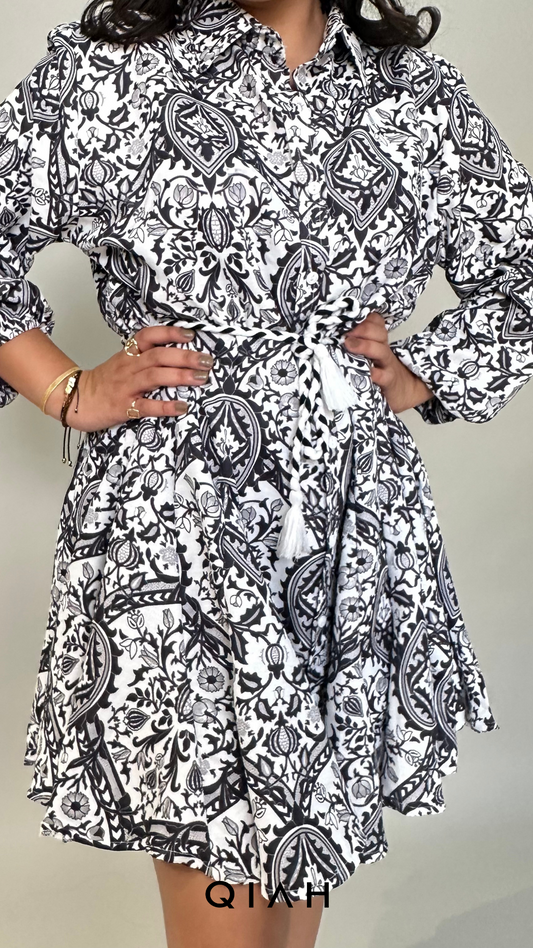 BLACK & WHITE PAISLEY PRINT DRESS